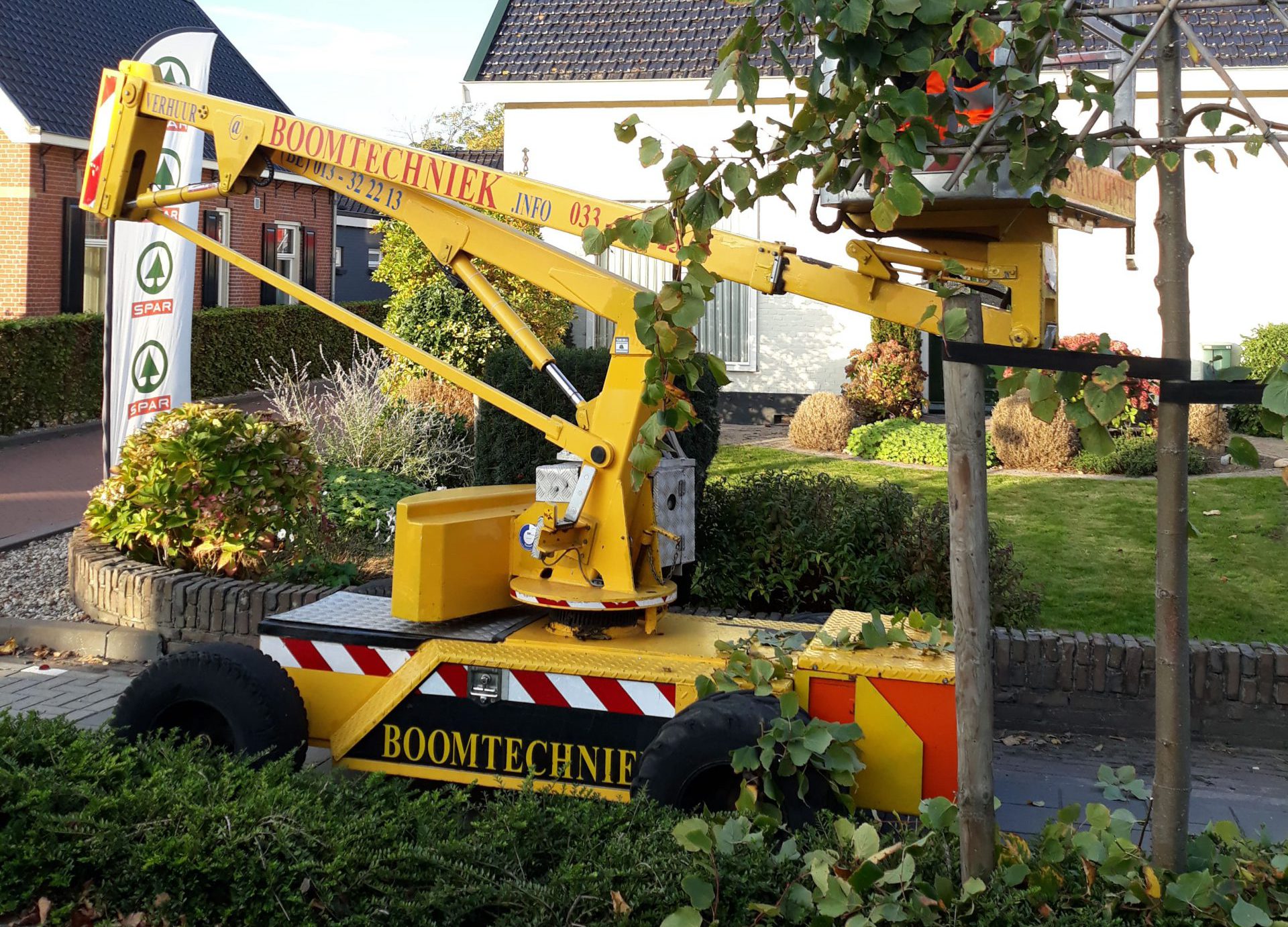 RT10 hoogwerker_boomtechniek RT10 hoogwerker_boomtechniek