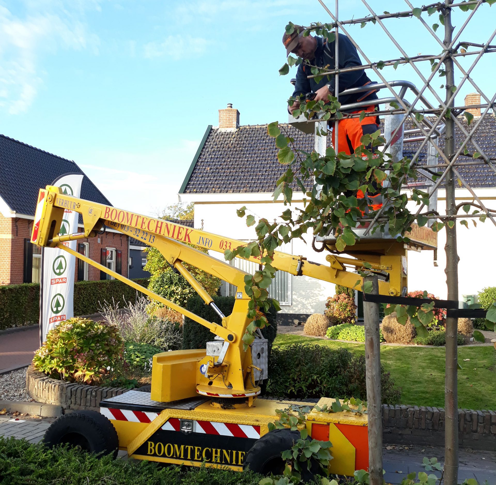 RT12_20181015_091008-min RT10 hoogwerker